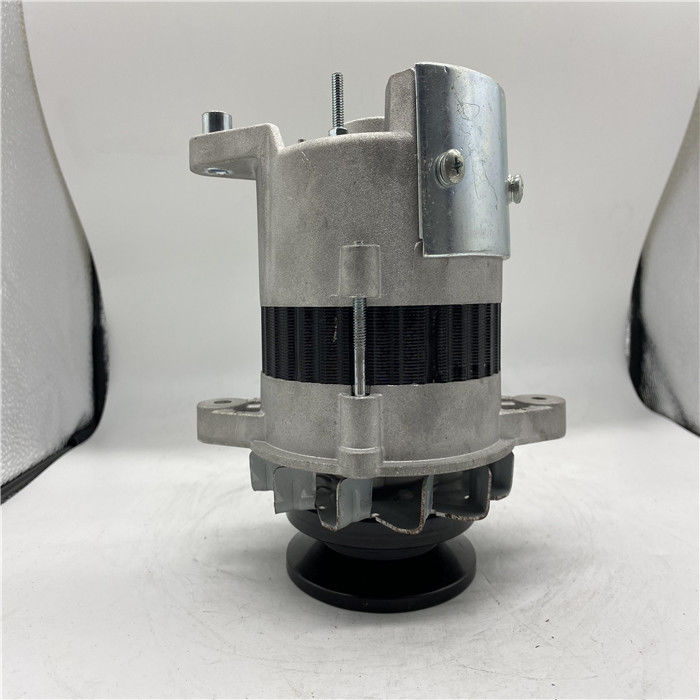 600-861-3610 Альтернатор экскаватора 24В 30А Подходит для 4D95L PC60-8 70-8 PC110-7-8 PC130-7-8